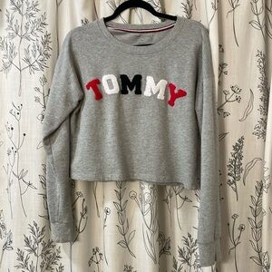 Tommy Hilfiger sweater